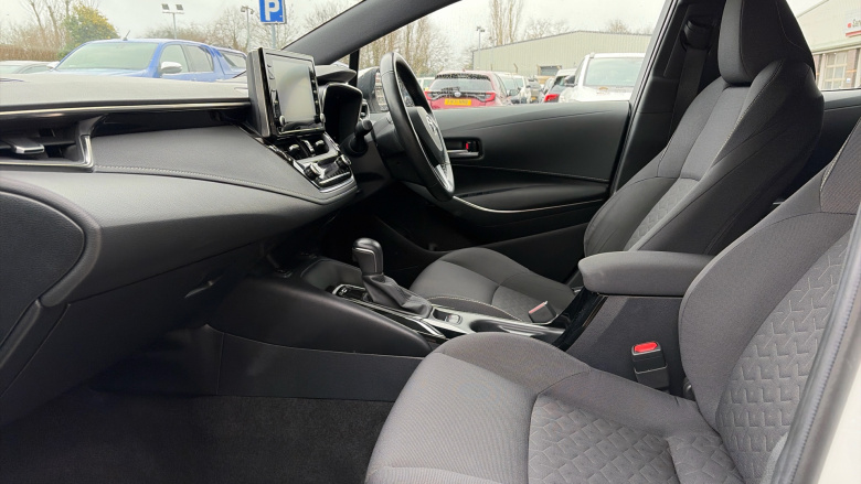 Toyota Corolla 1.8 VVT-i Hybrid Icon Tech 5dr CVT Hybrid Hatchback